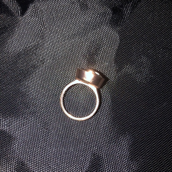 ring - Picture 2 of 3